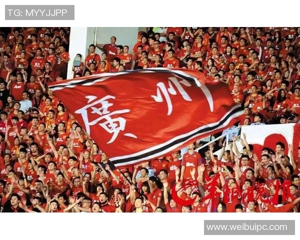 广州篮球队意识争议引发热议球迷对战术与团队合作的不同看法